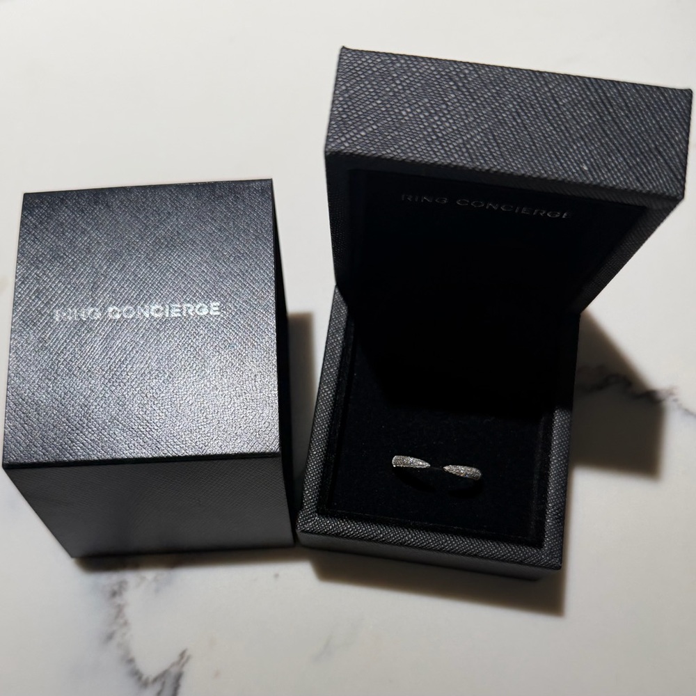 Ring Concierge White Gold Triple Row Diamond Ring Size 8.5